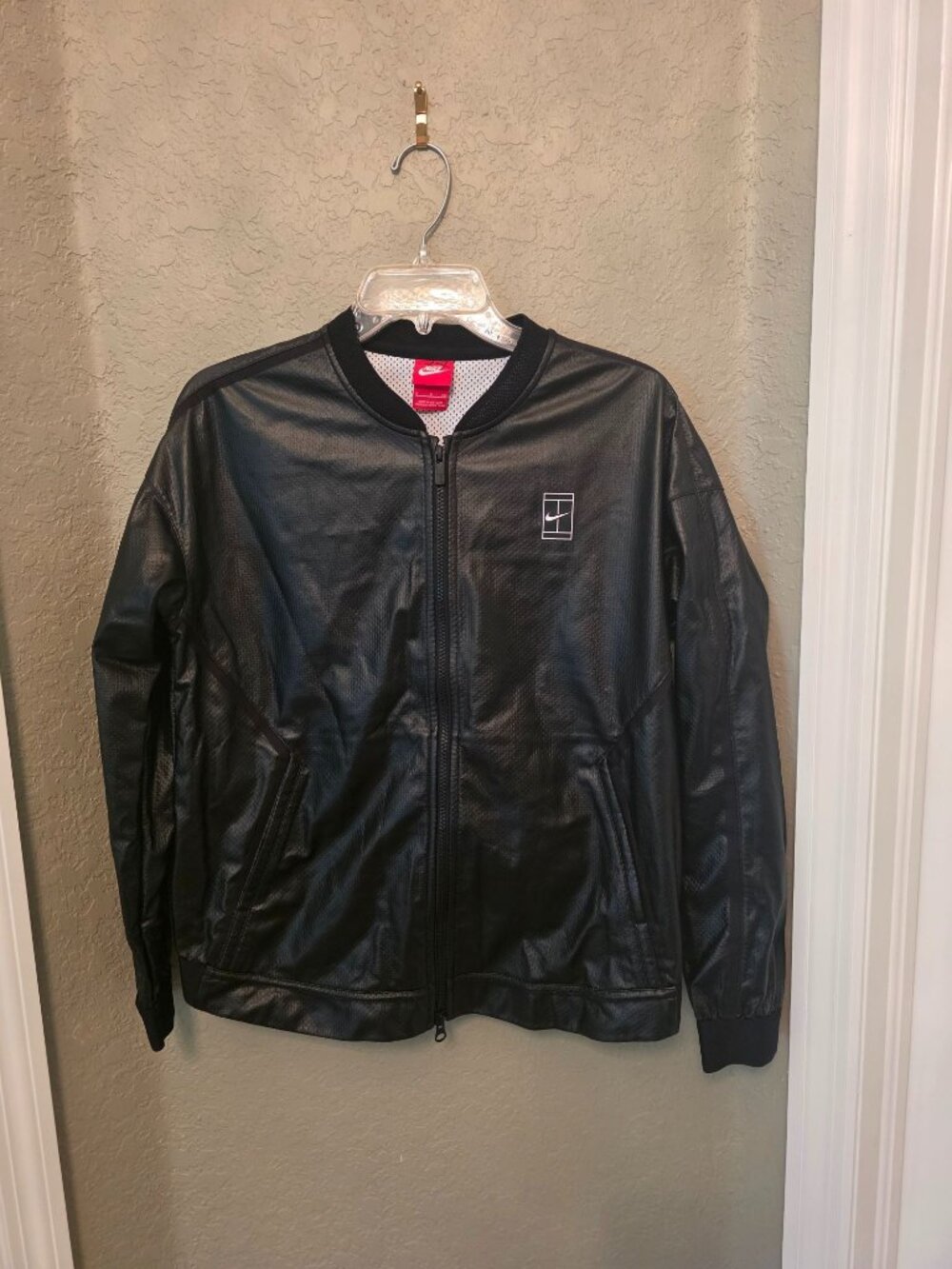 NIKE Court Fall Black Bomber Tennis Jacket S - 744004